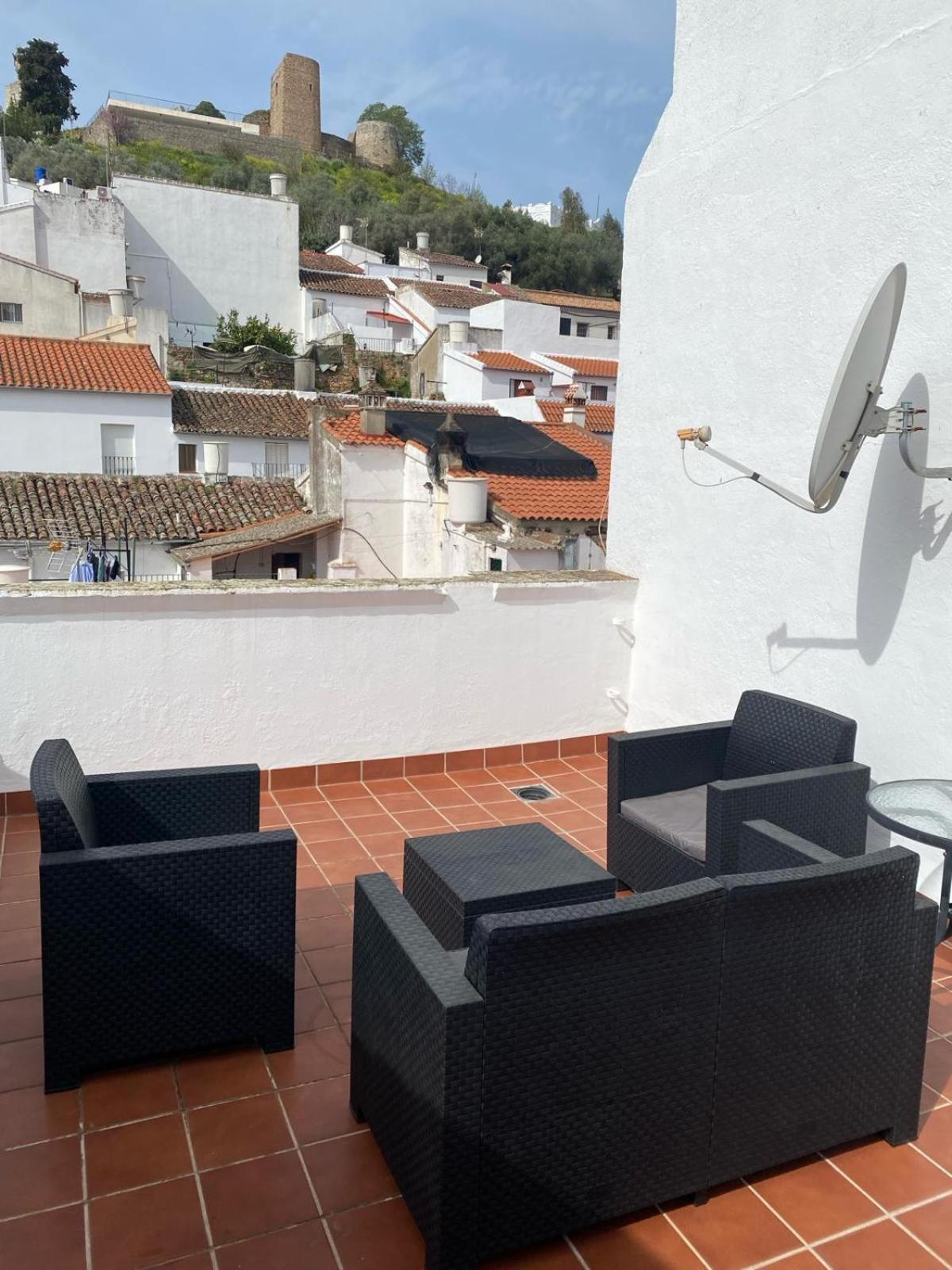 Apartamento Puerta Del Perdon Constantina Esterno foto